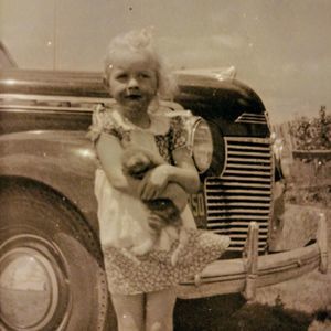 Meet your Posher, Debra